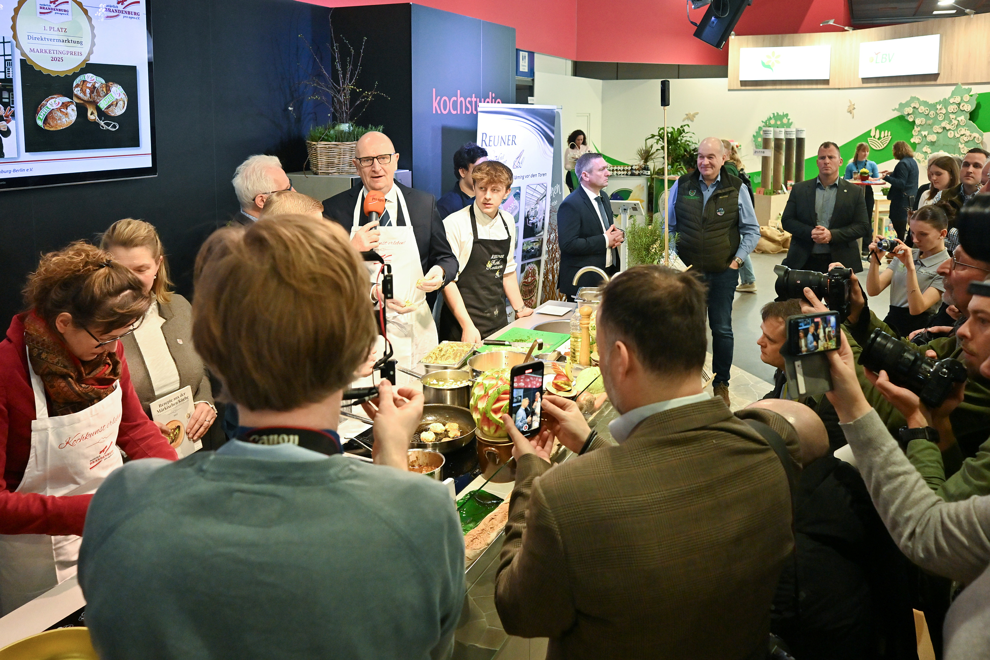 Dietmar Woidke auf der Grünen Messe in Berlin.